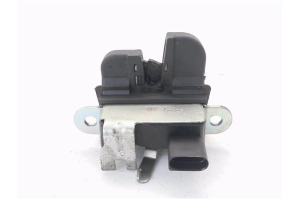 Recambio de cerradura porton para seat altea (5p1) 2.0 tdi 16v referencia OEM IAM 5P0827505B  