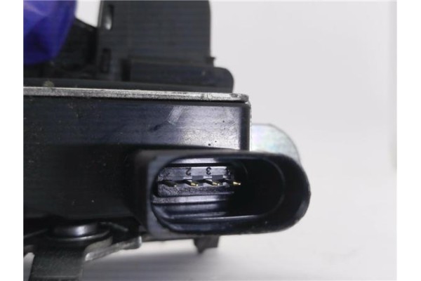 Recambio de cerradura porton para seat altea (5p1) 2.0 tdi 16v referencia OEM IAM 5P0827505B  