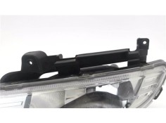 Recambio de faro antiniebla izquierdo para ssangyong kyron 2.0 200 xdi referencia OEM IAM 1080606  