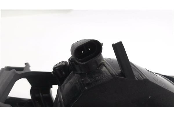Recambio de faro antiniebla izquierdo para ssangyong kyron 2.0 200 xdi referencia OEM IAM 1080606  