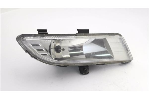 Recambio de faro antiniebla derecho para ssangyong kyron 2.0 200 xdi referencia OEM IAM 1080606  