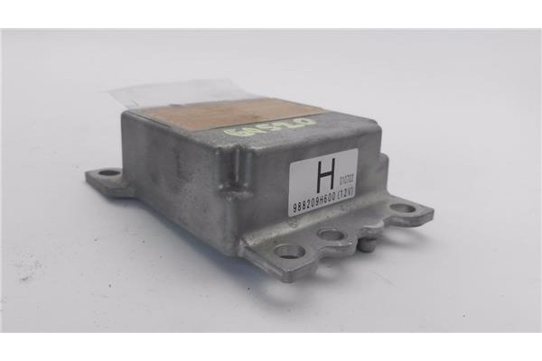 Recambio de centralita airbag para nissan x-trail (t30) 2.0 referencia OEM IAM 988209H600  