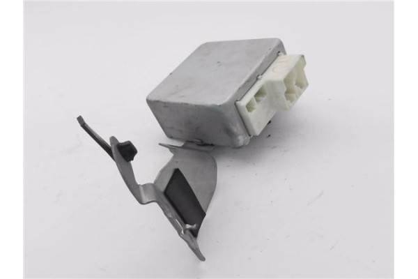 Recambio de centralita direccion asistida para daihatsu materia (m4_) 1.3 referencia OEM IAM 89650B1090 991275A2 