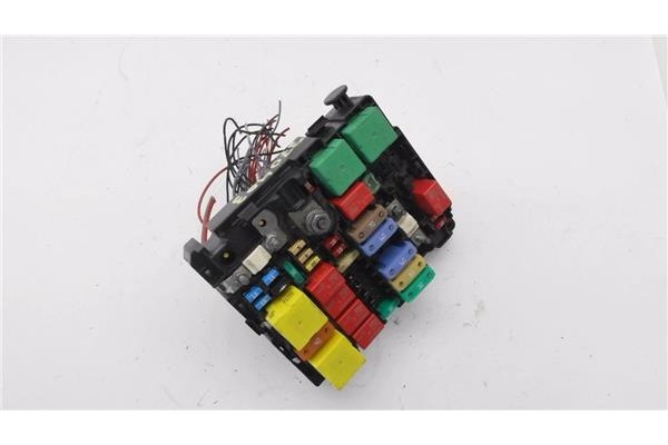 Recambio de caja fusibles/rele para citroen c3 aircross 1.2 c-series referencia OEM IAM 1681480180  