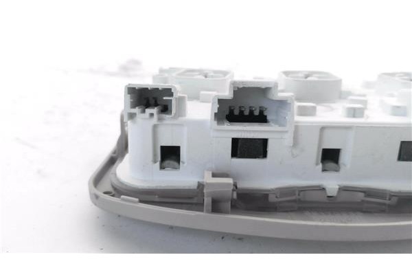 Recambio de luz delantero central techo para citroen c3 aircross 1.2 c-series referencia OEM IAM 455567867  