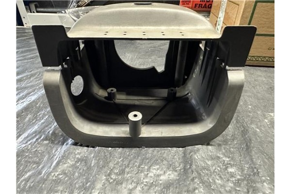 Recambio de embellecedor columna direccion para suzuki vitara (se/sf/et) 2.0 td largo superlujo referencia OEM IAM   