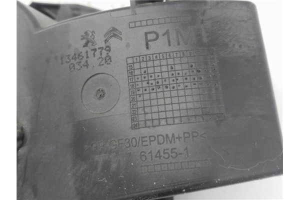 Recambio de tapa exterior combustible para citroen c3 aircross 1.2 c-series referencia OEM IAM 13461779  