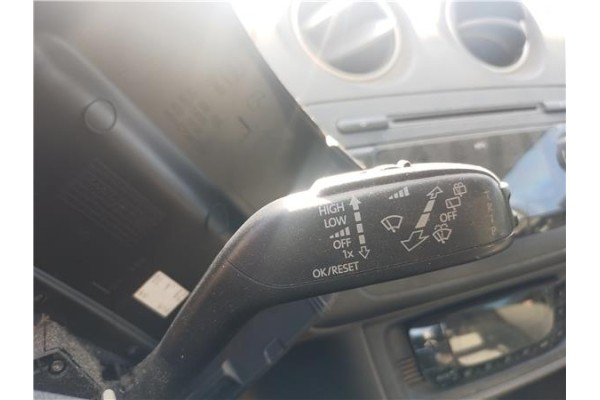 Recambio de mando intermitencia para seat ibiza berlina (6j5) 1.4 referencia OEM IAM   