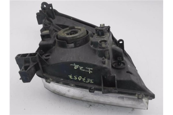 Recambio de faro delantero izquierdo para nissan x-trail (t30) 2.0 referencia OEM IAM E137611  