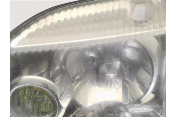 Recambio de faro delantero izquierdo para nissan x-trail (t30) 2.0 referencia OEM IAM E137611  