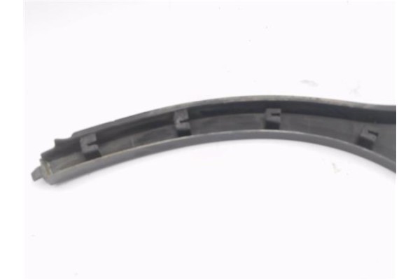 Recambio de aletin trasero derecho para citroen c3 aircross 1.2 c-series referencia OEM IAM 13476855  