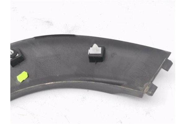 Recambio de aletin trasero derecho para citroen c3 aircross 1.2 c-series referencia OEM IAM 13476855  