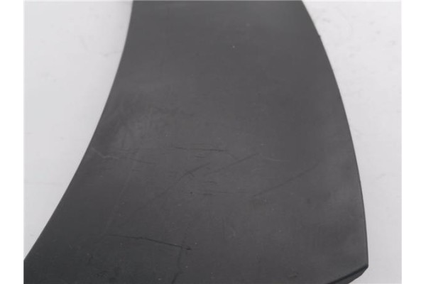 Recambio de aletin trasero derecho para citroen c3 aircross 1.2 c-series referencia OEM IAM 13476855  