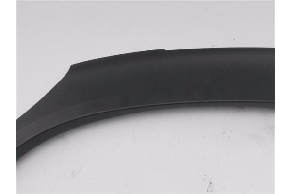 Recambio de aletin trasero izquierdo para citroen c3 aircross 1.2 c-series referencia OEM IAM YQ000653XT  