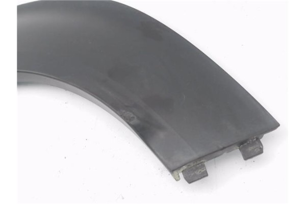 Recambio de aletin trasero izquierdo para citroen c3 aircross 1.2 c-series referencia OEM IAM YQ000653XT  