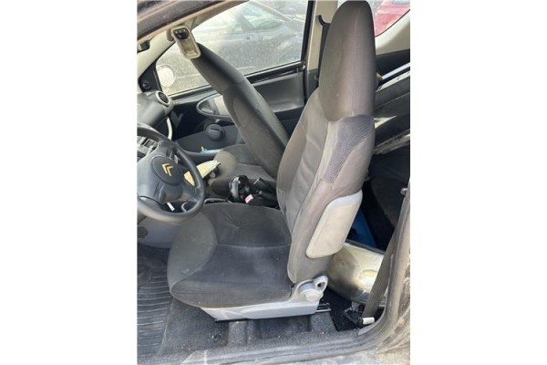 Recambio de asiento delantero derecho para citroen c1 1.4 audace referencia OEM IAM   