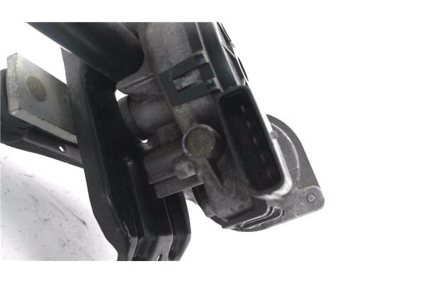 Recambio de motor limpiaparabrisas delantero para kia ceed (ed) 1.6 crdi 115 referencia OEM IAM   