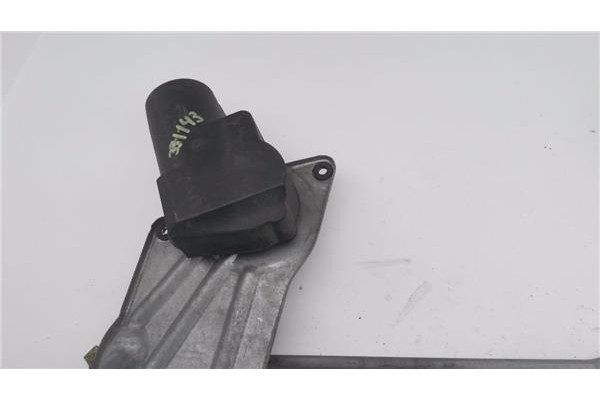 Recambio de brazo limpiaparabrisas delantero para ford escort berlina 1.6 laser referencia OEM IAM 83FB17C44IAA  