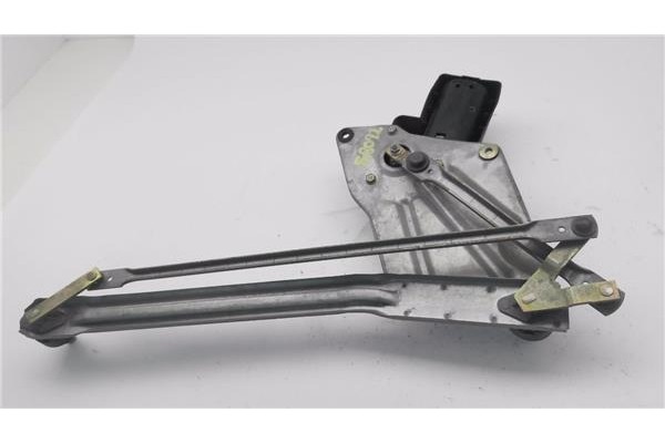 Recambio de brazo limpiaparabrisas delantero para ford escort berlina 1.6 laser referencia OEM IAM 83FB17C44IAA  