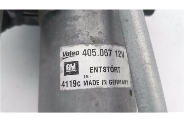 Recambio de motor limpiaparabrisas delantero para opel corsa d 1.0 catch me referencia OEM IAM 13182340 367546129 13432685 , OPE