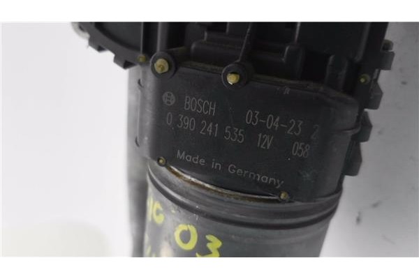 Recambio de motor limpiaparabrisas delantero para renault clio ii (xbo) 1.5d dci 80cv referencia OEM IAM 8200258327 0390241535 