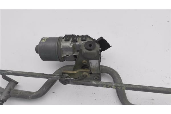 Recambio de motor limpiaparabrisas delantero para renault clio ii (xbo) 1.5d dci 80cv referencia OEM IAM 8200258327 0390241535 