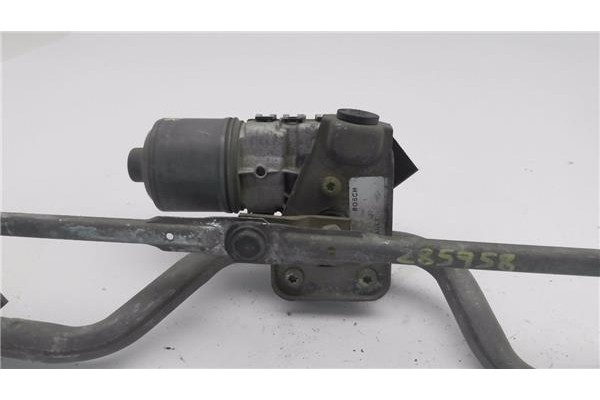 Recambio de motor limpiaparabrisas delantero para renault clio ii (xbo) 1.5d dci 80cv referencia OEM IAM 8200258327 0390241535 