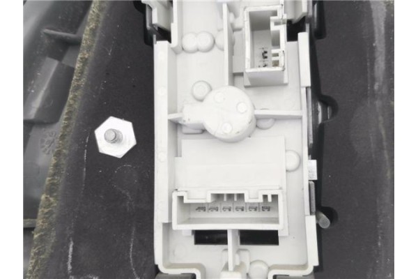 Recambio de piloto trasero derecho para bmw serie 3 compacto (e46) 1.8 316ti referencia OEM IAM 632169277649 28330204 