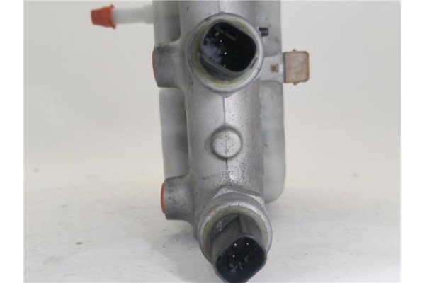 Recambio de bomba freno para ssangyong kyron 2.0 200 xdi referencia OEM IAM BM1110971 341122 