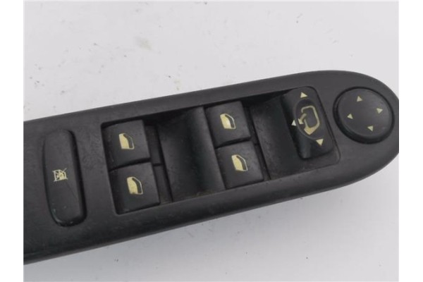 Recambio de mando elevalunas delantero izquierdo para peugeot 407 1.6 business line referencia OEM IAM 96498420XT 532697045 