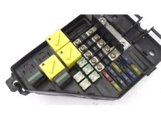 Recambio de caja fusibles/rele para citroen saxo 1.5 d sx referencia OEM IAM 185300110304 YQE000380 