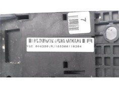Recambio de caja fusibles/rele para citroen saxo 1.5 d sx referencia OEM IAM 185300110304 YQE000380 
