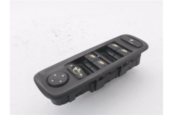 Recambio de mando elevalunas delantero izquierdo para peugeot 307 (s1) 2.0 xr referencia OEM IAM 96531123XT 532697045 