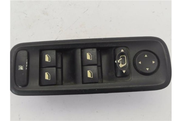 Recambio de mando elevalunas delantero izquierdo para peugeot 307 (s1) 2.0 xr referencia OEM IAM 96531123XT 532697045 