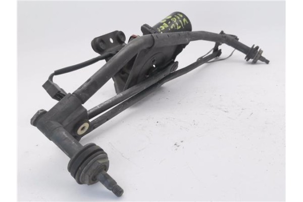 Recambio de motor limpiaparabrisas delantero para mercedes-benz vito furgón (638) 2.3 108 d  (638.064) referencia OEM IAM 638820