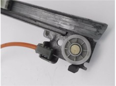 Recambio de mecanismo elevalunas delantero derecho para citroen saxo 1.4 exclusive referencia OEM IAM 400472T1  