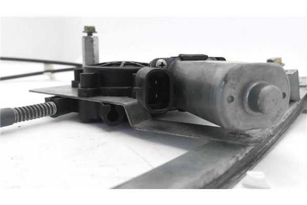 Recambio de mecanismo elevalunas delantero izquierdo para volkswagen polo iii (6n1) referencia OEM IAM D334700454500018 190710 