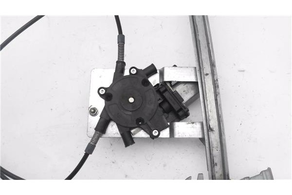 Recambio de mecanismo elevalunas delantero izquierdo para volkswagen polo iii (6n1) referencia OEM IAM D334700454500018 190710 