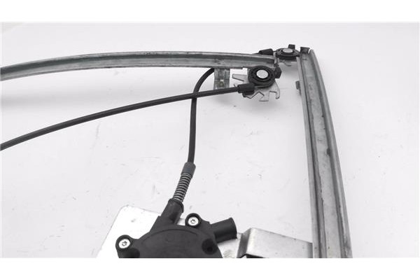 Recambio de mecanismo elevalunas delantero izquierdo para volkswagen polo iii (6n1) referencia OEM IAM D334700454500018 190710 