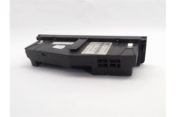 Recambio de mandos climatizador para bmw serie 3 berlina (e46) referencia OEM IAM 64116931601  
