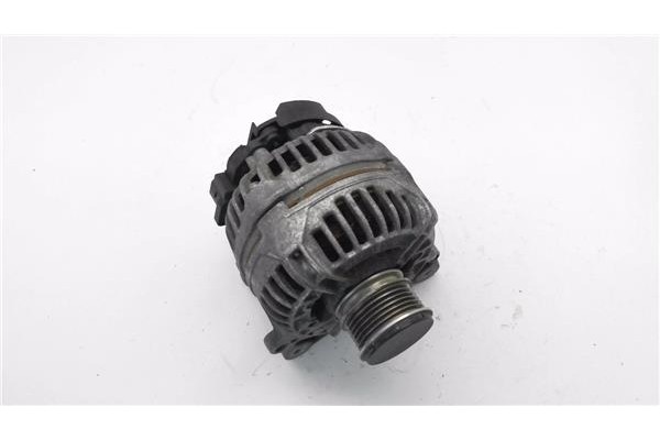 Recambio de alternador para volkswagen touran (1t1) 2.0 tdi referencia OEM IAM 6F903023F 1,25E+08 