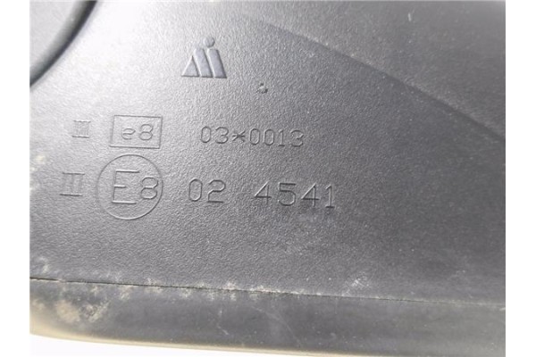 Recambio de retrovisor electrico izquierdo para opel agila b 1.2 referencia OEM IAM 3602103L E8024541 