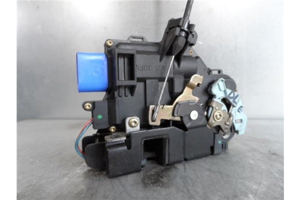 Recambio de cierre electromagnetico delantero izquierdo para skoda octavia berlina (1z3) 2.0 tdi 16v referencia OEM IAM 3D183701