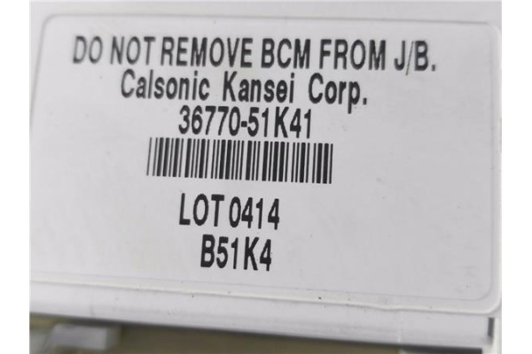 Recambio de caja fusibles/rele para opel agila b 1.2 referencia OEM IAM 3677051K41  