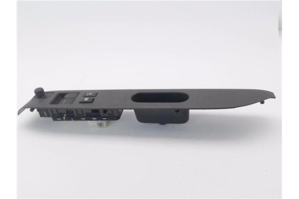 Recambio de mando elevalunas delantero izquierdo para opel agila b 1.2 referencia OEM IAM 3200101153959050100 8372251K70 