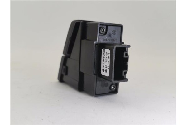 Recambio de interruptor luces emergencia para opel agila b 1.2 referencia OEM IAM 3743052K00 3192400 