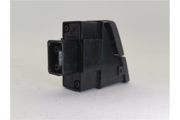 Recambio de interruptor luces emergencia para opel agila b 1.2 referencia OEM IAM 3743052K00 3192400 