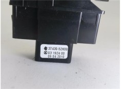 Recambio de interruptor luces emergencia para opel agila b 1.2 referencia OEM IAM 3743052K00 3192400 