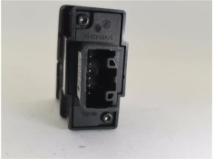 Recambio de interruptor luces emergencia para opel agila b 1.2 referencia OEM IAM 3743052K00 3192400 