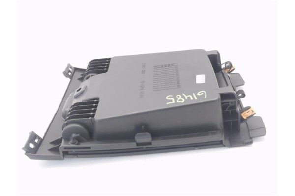 Recambio de portaobjetos consola central para opel agila b 1.2 referencia OEM IAM 7382151K01  